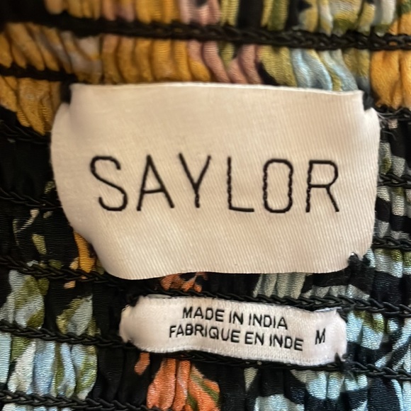 Floral Saylor midi dress!! Perfect for a summer wedding!! - Picture 3 of 5